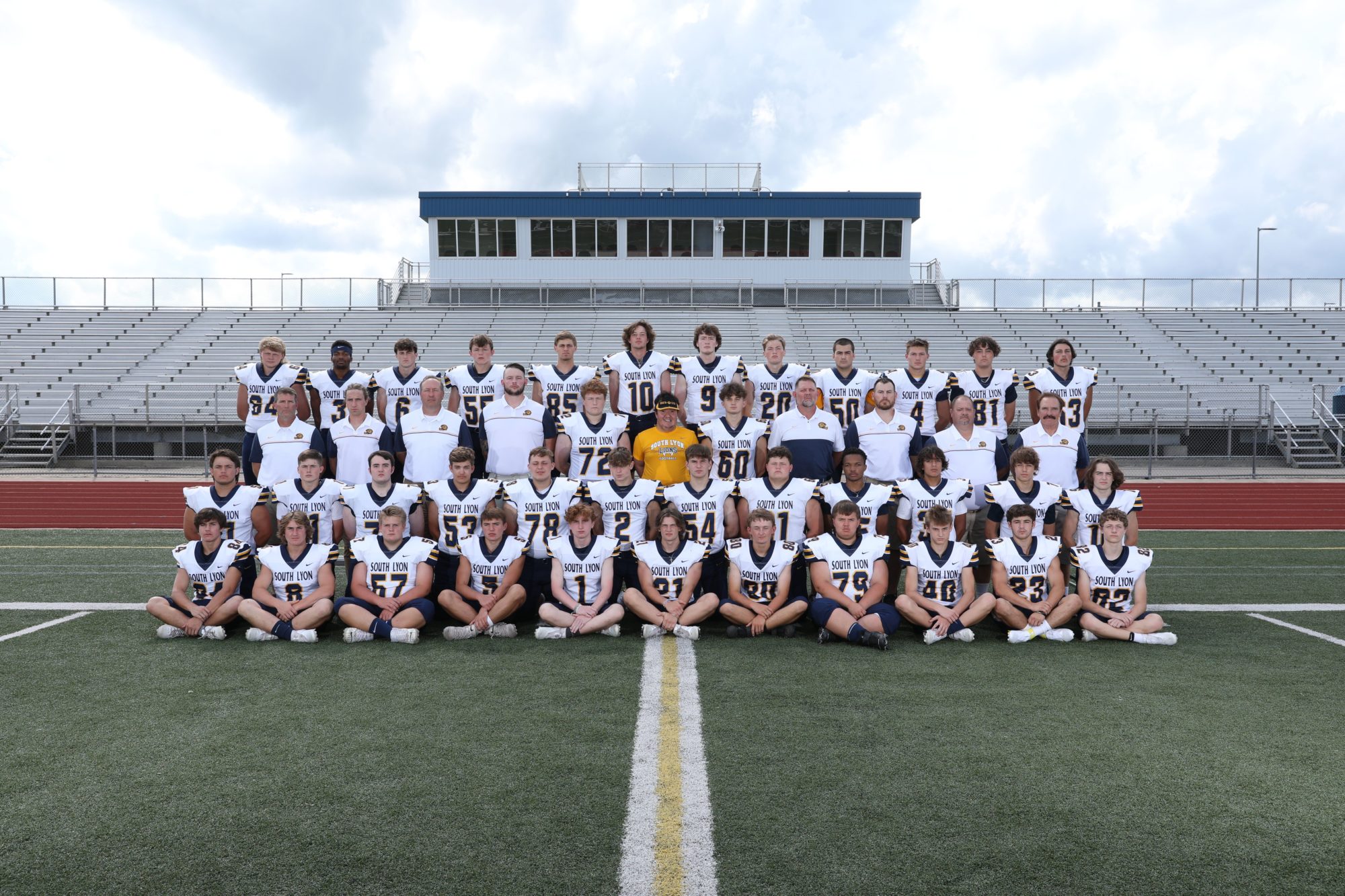 varsity fb 2021 varsity fb 2021
